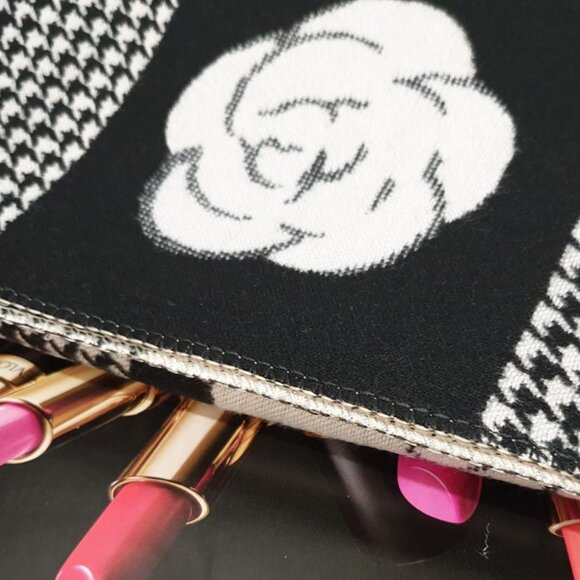 Black White Camellia Flower Design Scarf Fashion Shawl Women Wrap Accessory